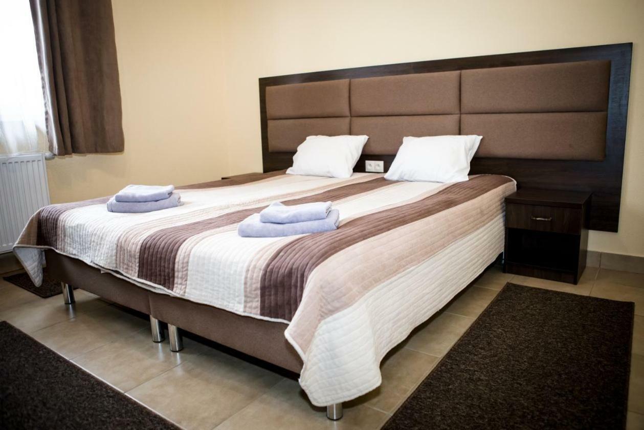 Korczyna  Stary Lwow Bed & Breakfast エクステリア 写真